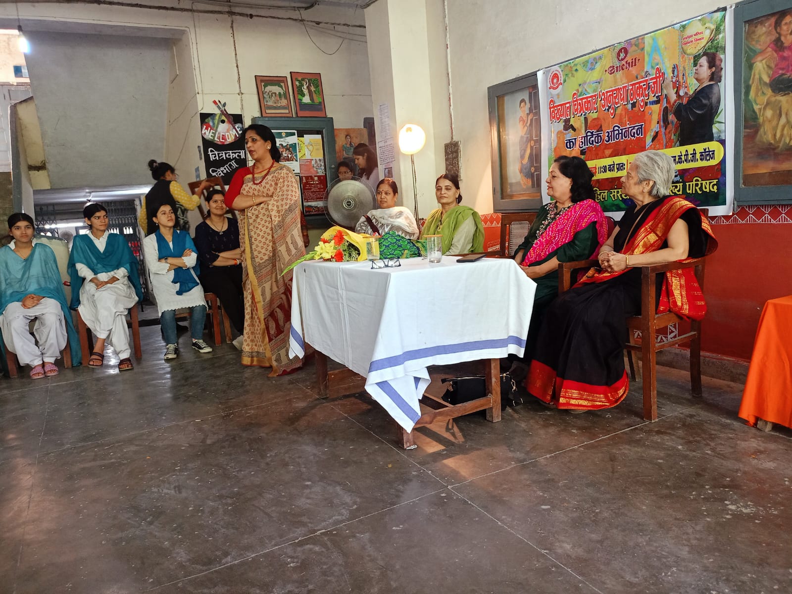 Demonstration of renowned artist anuradh thakur 